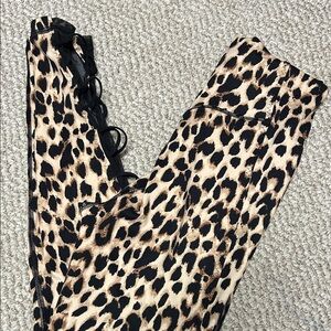 Victoria's Secret Leopard Print Leggings NWOT size XS
